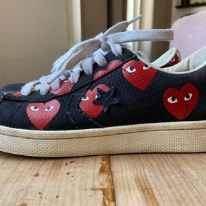 Comme des Garçon PLAY x Converse Multi Heart